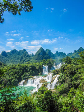 Scenery of the Trans-national Waterfall in Chongzuo Detian, Guangxi, China